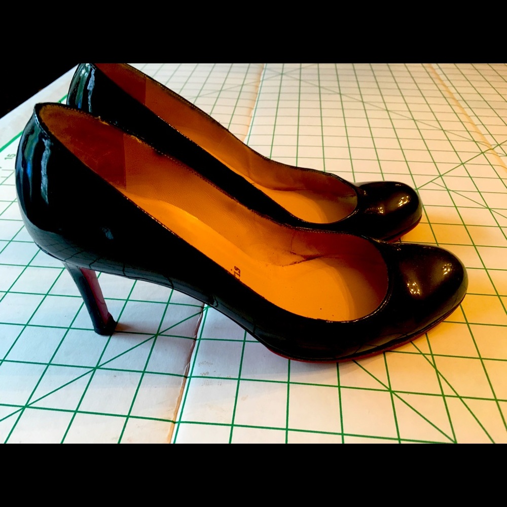 Christian Louboutin Paris Size 37.5